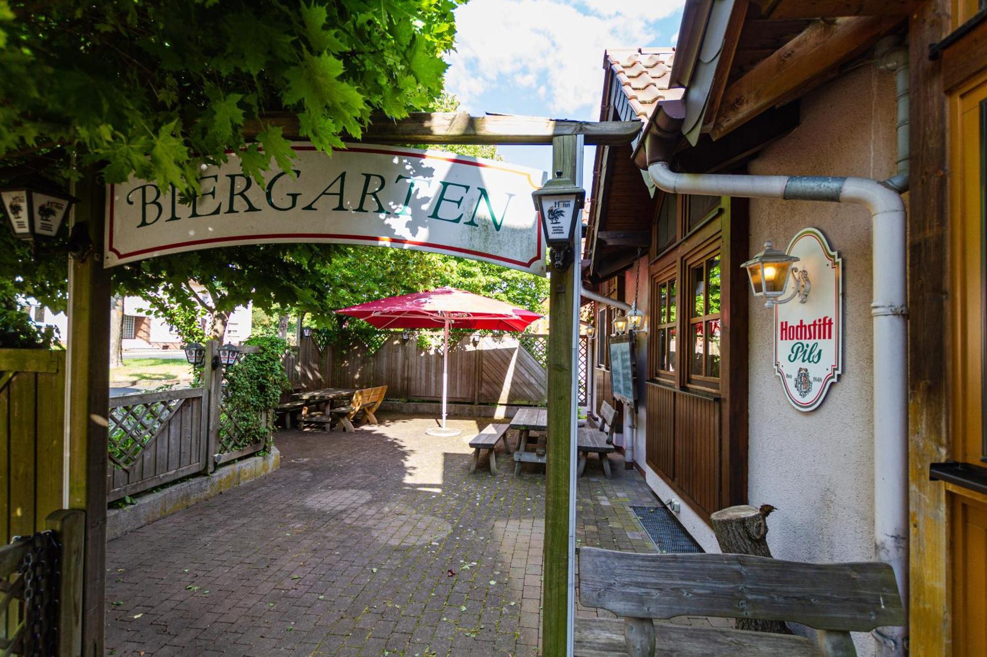 Landhotel Georgshof Huenfeld Exterior photo